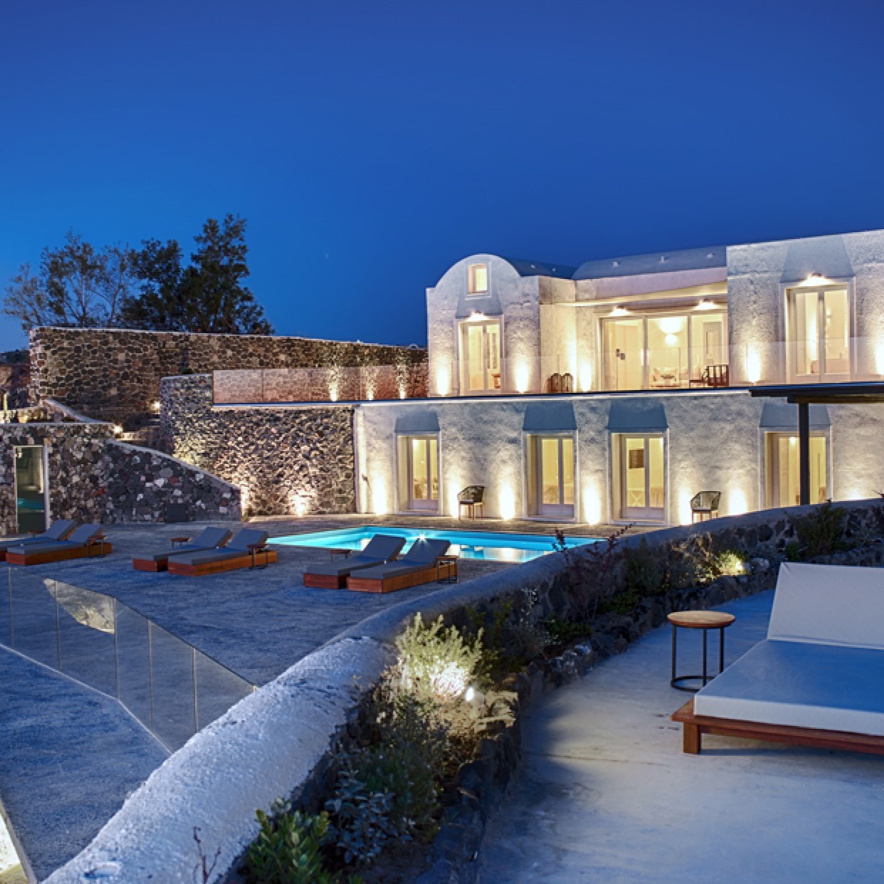 Devine Private Villa in Santorini, Italy