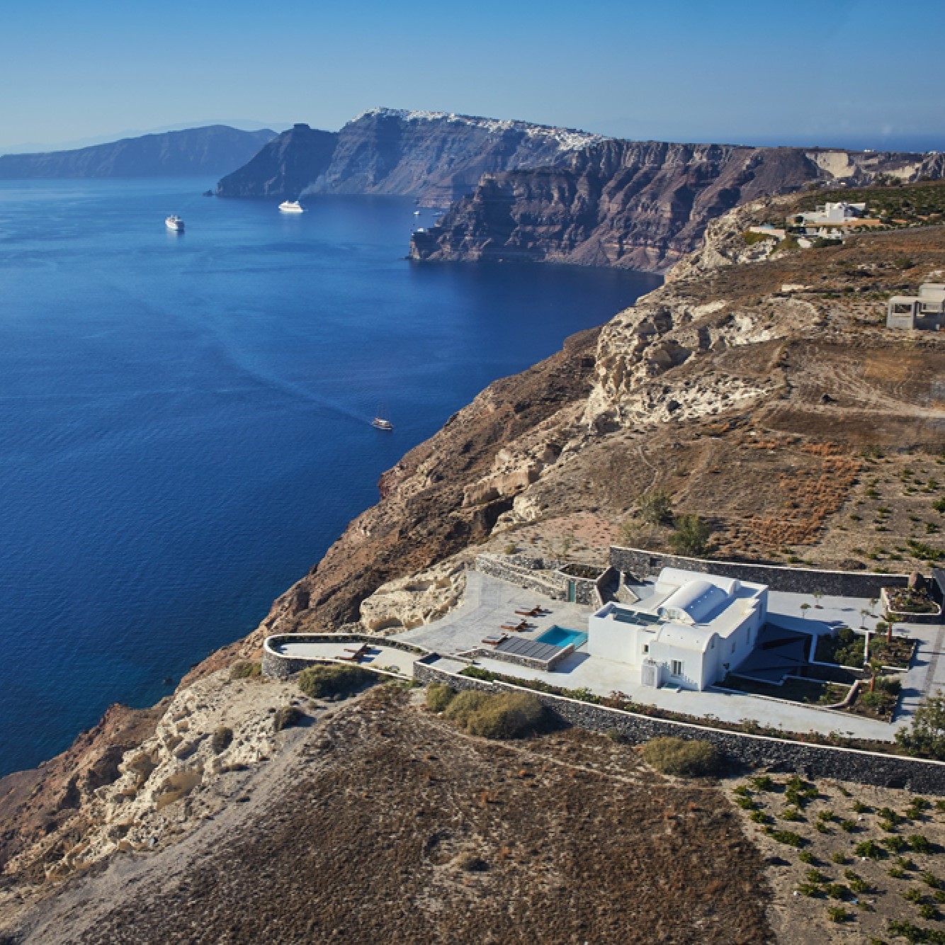 Devine Private Villa in Santorini, Italy